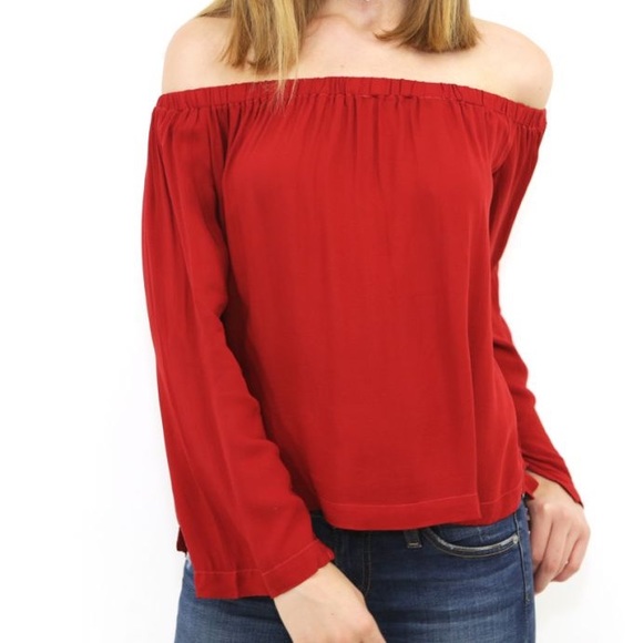 Bella Dahl Tops - NWT Bella Dahl Long Sleeve Off Shoulder Top